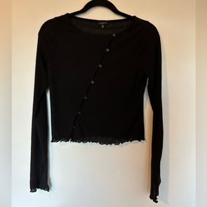 Asymmetrical Mesh button top